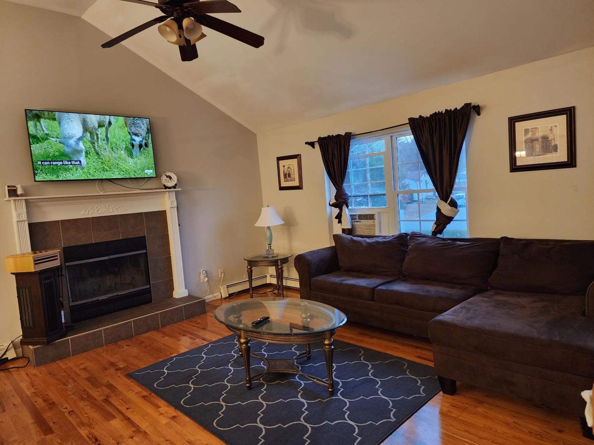 Westbrookville Cozy Home Away From Home מראה חיצוני תמונה